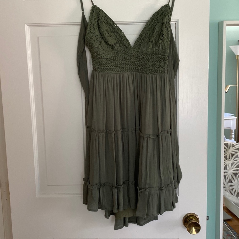 ILLA ILLA ruffle dress olive green S
